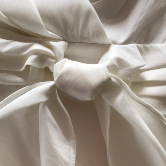 Blouse - Picture 2 of 4